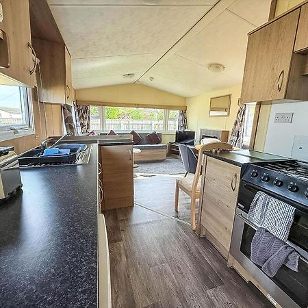 Lovely 6 Berth Caravan At Sunnydale Holiday Park Ref 35375S Louth  Esterno foto