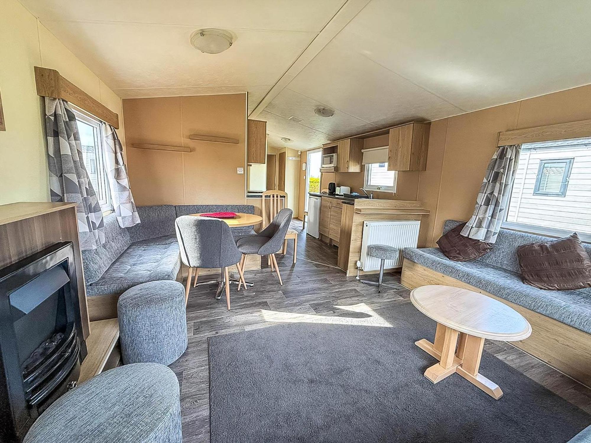 Lovely 6 Berth Caravan At Sunnydale Holiday Park Ref 35375S Louth  Esterno foto